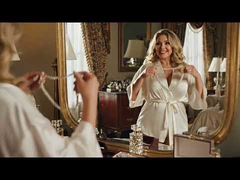 Luxury Fashion Show Cinematic Runway | Elegant Models & High-End Visuals