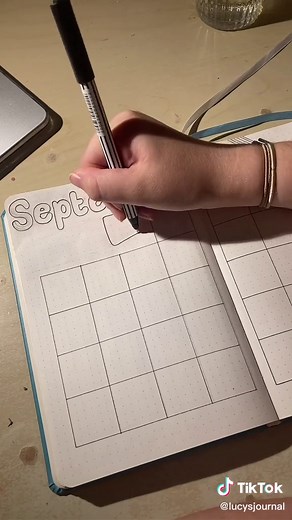 September Journal Calendar Spread Process | DIY Monthly Planner Ideas