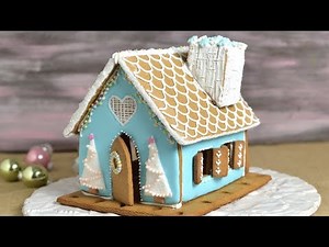 CHRISTMAS GINGERBREAD HOUSE