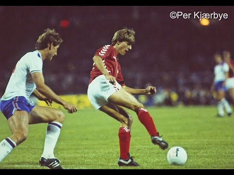 England v Denmark 1983 (FULL MATCH) European Championship Qualifier Wembley Stadium