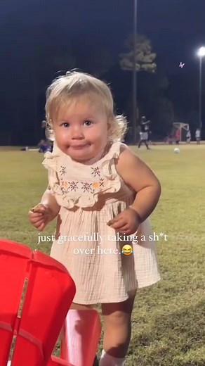 81K views · 716 reactions | 藍the ultimate baby poop face compilation  guaranteed to make you laugh #funnybabies #babyfaces #babytiktok #parentlife #lol | ehmixe | Facebook