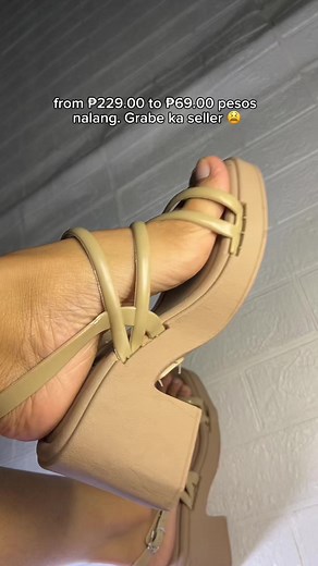 Sandals for women pang OOTD #sandalsforwomen #womensandals #footwear #sandals #sandalswithheels