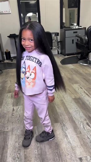 Silk press for my lil bestie O 4 hours, 12 breaks, 17 'hold onnnn's But the inches? WE WONNN!!! Book Your minis just before the holidays!!! #professionalhairstylist #kids #silkpress #professionalhairstylist