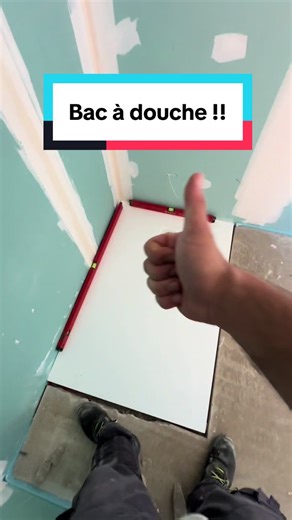 Installation complète d’un bac à douche avec système de plot stabilisateur, le raccordement du siphon ce fera au vide sanitaire ! #work #workoutmotivation #business #plombier #douche #maison #house #tik_tok #foruyou #pourtoii #chauffagiste #chauffagiste #silicone #wurth #propre #entreprise #funfacts