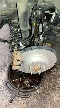 How to bleed brake system / gravity bleed and pressure bleed or two man bleed