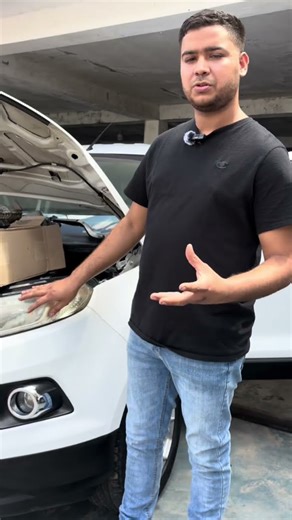 Diagnosis and replacement of the TCM (Transmission Control Module) on a 2015 Ford EcoSport Titani...