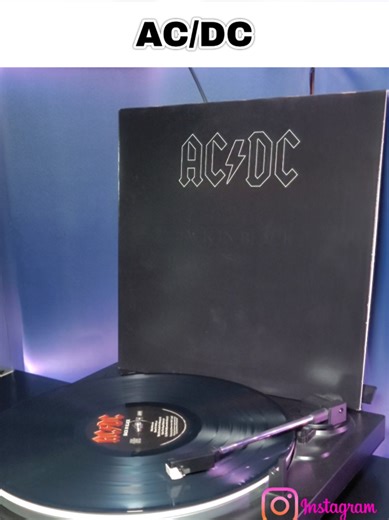 AC/DC - Back In Black (VINYL) Check it out! What's your favorite song from this album? 🎧🎶 #vinylrecordcollection #vinylcollectionpost #fypシ #acdc #backinblack @AC/DC