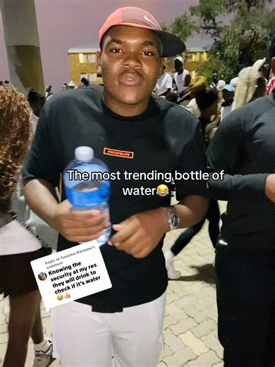 Replying to @Tumisho Manasoe @Impulsive0 He wna Sashh😂🔥