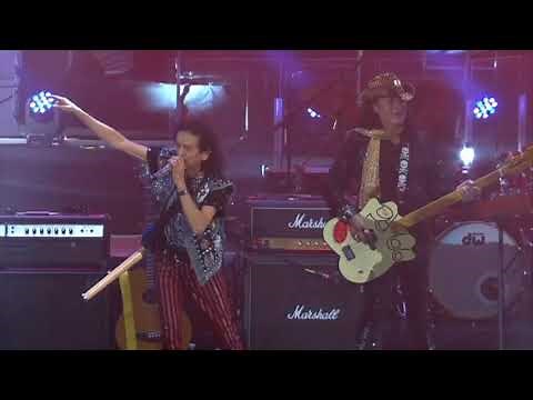 El Tri - Epidemia (En Vivo)
