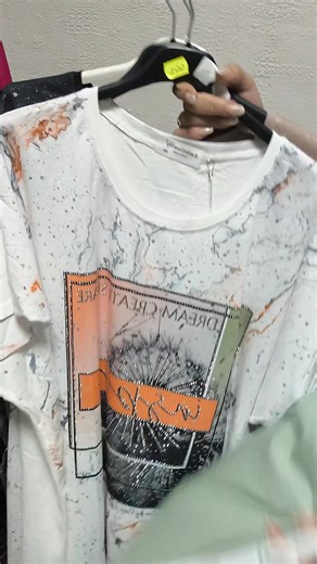 Trička INSPIRE 💚 Zelená MON446 🤍 Bílá MON442 ☕ Káva MON445 🖤 Černá MON444 Tričko sedí na prsa 120–138 cm, boky do 145 cm, délka 80 cm. 💥 CENA: 230 Kč! 💥 | Móda Monika