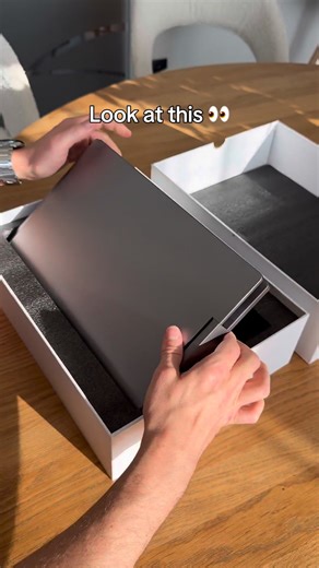 923K views · 2.7K reactions | Take a look at this  #tech #techgadgets #newtech #monitor #wfh #coolfinds #coolgadgets #tech #amazonfinds | Aura-Displays.com | Facebook