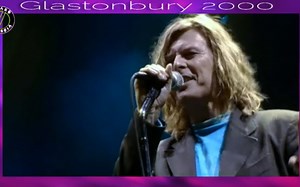 宝爷 | David Bowie - All The Young Dudes（00年格拉斯顿堡现场）