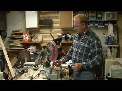 Home Improvements : How to Cut a Return on Crown Molding