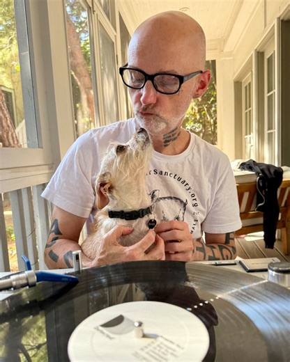 Summer 2025 DJ set for Defected Records ! On @applemusic & @youtube | Moby