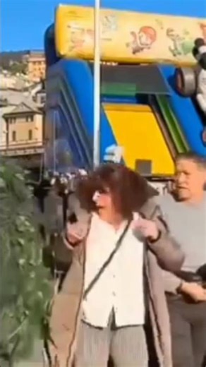 They activated turbo mode😍#9_fun_pranks#shorts#prank#funny#fun#explore#mahdi_fun