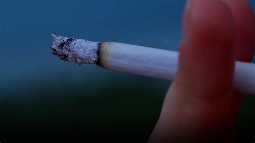 Smoking rate among US adults drops to record low as vape use rises: CDC