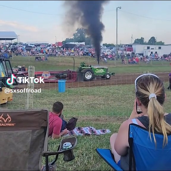 Montgomery County Tractor Pull: A Thrilling Event