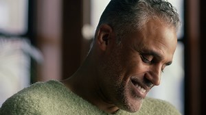 94K views · 3.7K reactions | At 50 years old, former NBA superstar Rick Fox is learning to balance work and family life. In this video, Fox tells us who inspires him in his 50s and what gives him purpose outside of basketball. Watch and learn more about Fox and his life off the basketball court. | AARP Black Community | Facebook