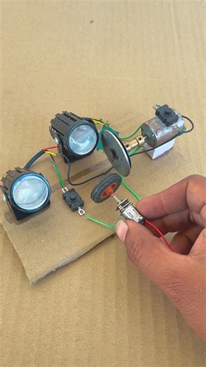 Generator using N30 gear motor #tech #inventiontech #electricmotor #techtech #motor