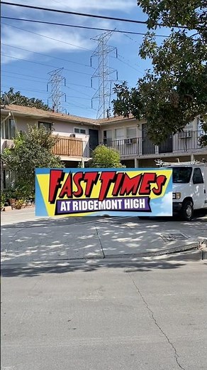 Mike Damone’s apartment in Fast Times! #filminglocation #80s #fasttimesatridgemonthigh #nostalgia