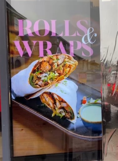 Ultra Bright Window Display 💥 #tiktokshop #digitaldisplay #ultrabright #design #digitalsolutions