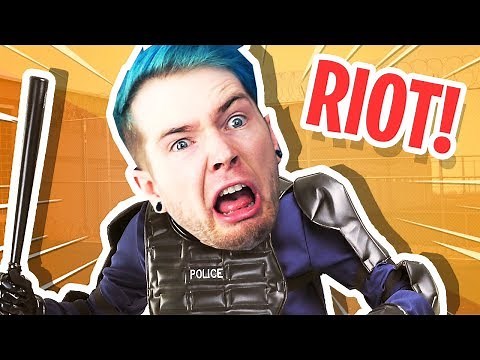 THERE WAS A PRISON RIOT! | Prison Architect Part 8