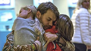 177K views · 230 shares | Dieses Drama lässt niemanden kalt! Seht hier den neuen Trailer zu A WAR. Der dänische Oscaranwärter zeigt eindringlich die weitreichenden und zermürbenden Konsequenzen eines Krieges. #Oscars A WAR - ab 14. April im Kino | ARTHAUS | Facebook