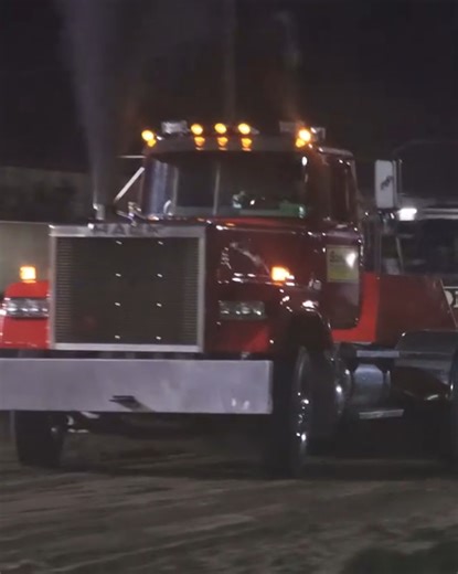 Mack Superliner Power from the Big Iron Classic! | Motorsports Mayhem