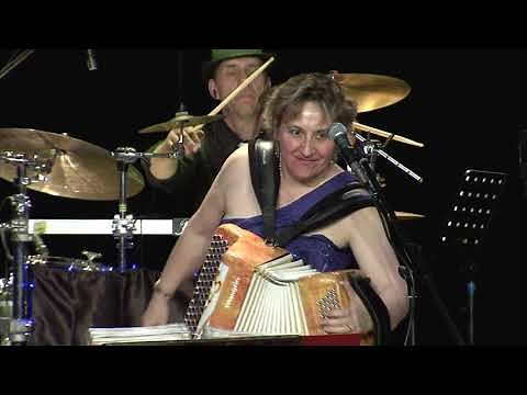 ORCHESTRE SYLVIE PULLES "Série Folklore Auvergnat"