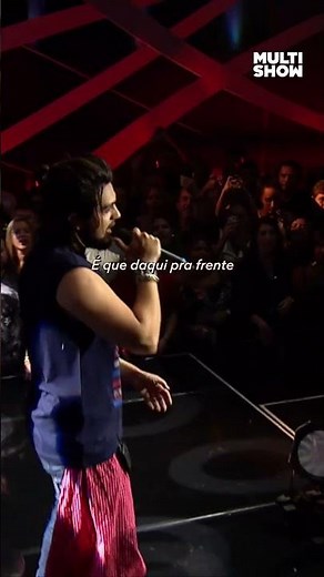 Luan Santana singing "Chuva de Arroz" on Música Boa Ao Vivo 2017 | Multishow