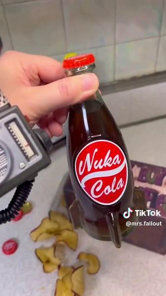 Fallout’s Dandy boy apples #pov #fallout #fallouttok #mrsfallout #bethesda