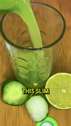 This SLIMSHAKE is your new secret weapon to lose weight and reduce belly bloat naturally! 🥒🍋 #remedy #remedies #naturalremedy #recipes #recipe #healthyrecipies | Tastye Recipes