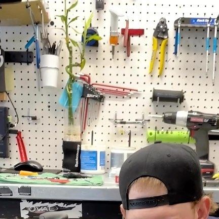 Competitive Cyclist on Instagram: "Did we save the best for last? Let us know in the comments. ⬇️ Our final #BikeoftheMonth for 2022 is built solely for speed, making it a dream for road racers seeking a high-performance, versatile racing setup. #envemelee #envebike #dreambike #lifebehindbars #sramforceaxs #sramaxs #zippwheels #roadbike #newbikeday #howitsmade #bikeshop #shoplife #irideenve #competitivecyclist #ccbikeofthemonth"