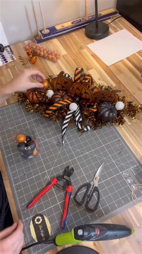 Let’s make a Halloween design using some festive trees from the Dollar Tree! 🖤🧡 #diydecor #halloweendecor #halloween #diyprojects #falldecor #homedecordiy | How I See It Blog, LLC