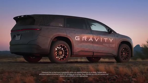 The pavement ends. The performance continues. With its all-new Zero Gravity air suspension, the Lucid Gravity automatically adapts for your driving pleasure and safety in all conditions. Raise the ride height to maximize off-road capability. Lower it to extend on-road performance and range. Adventure awaits. Discover all that Lucid Gravity has to offer: https://bit.ly/47C3TBk #LucidGravity #LucidMotors | Lucid Motors