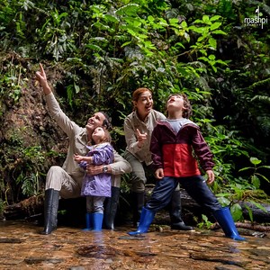 🌿 Encuéntrate y explora las maravillas del bosque nublado. 🌳 Más de 400 especies de aves, flora y fauna te esperan en un entorno único. 🦋 Aventúrate por senderos secretos, sumérgete en aguas cristalinas y vuela en nuestra Bici Aérea. ¡Ven y #ExploraMashpi ! 🌟 #MashpiLodge #EcoLodge #Mashpi #viajaecuador #TuViajeNosInspira | Mashpi Lodge
