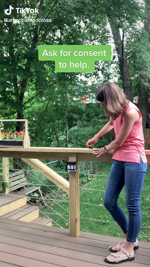 If you take a #RedCross first aid class, you’ll learn more about checking the scene, getting consent and providing care. #FirstAid #HowTo #LearnOnTikTok #TikTokTaughtMe @americanredcross