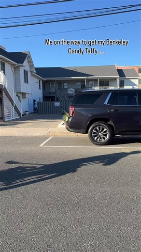 Stop in for the best taffy there is! We are open everyday weather permitting and always open at berkeleycandy.com! | Berkeley Candy