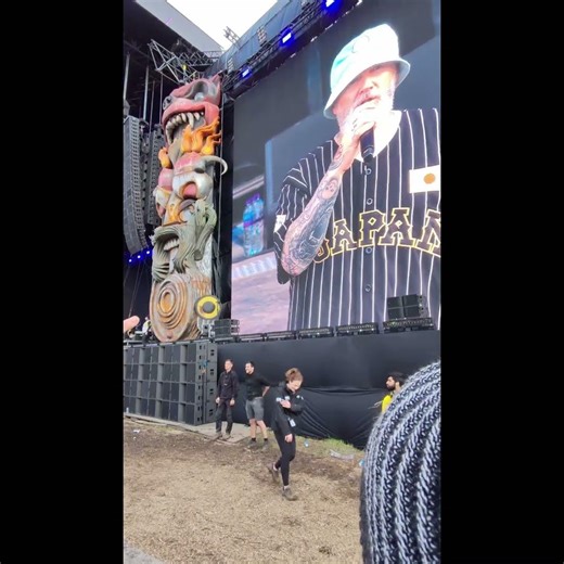 Limp Bizkit - Behind Blue Eyes (Live at Download Festival 2024) | Plus My Terrible Singing! 🎤