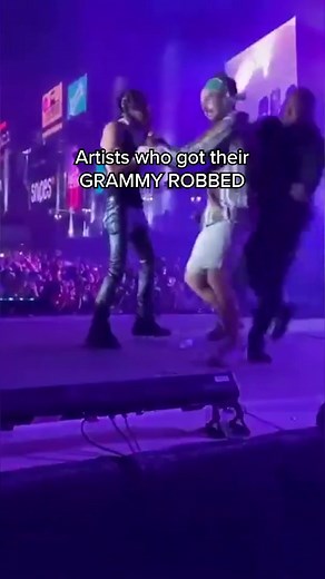 Music artists who got their Grammy award robbed | all too well
