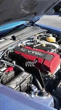 Efficiency down low. Power up high.That’s the magic of VTEC