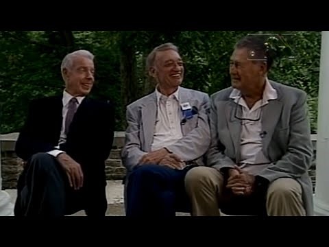 Joe DiMaggio - Yankeeography including Extras - New York Yankees - 2002