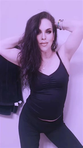 dolly (@dollydavis24)’s videos with Medusa - OMER DEEP