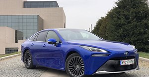 Vozili smo prvi auto na vodik u Hrvatskoj: Iz 'ispuha' mu izlazi čista voda, ovo je budućnost