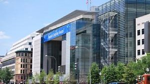 Newseum must make changes as funding falls short