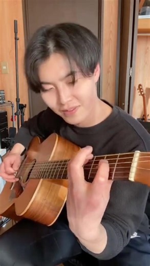 『3月9日』なのでギターを弾きます