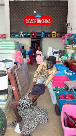 A maior loja de plásticos da Cidade da China #cidade #dachina #comedy #plasticos # | Cidade da China