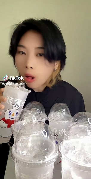 Full Video by Zhang Yu - Ice Cubes in a Cup - ICE EATING ASMR