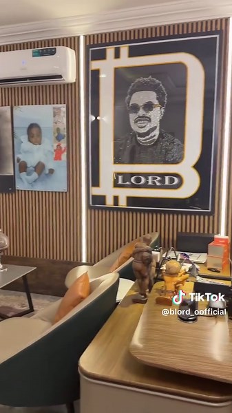 A Busy Day At The Headquarters of Africa's Biggest Tech Company