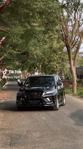 Explorando el Poder del Diesel en la 2GD Fortuner